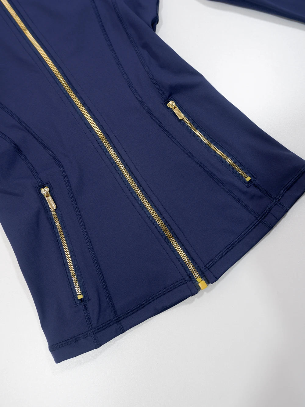 Gold zipper jacket and yoga pants set. 
Quick-dry and breathable, slimming and lightweight, tight-fitting