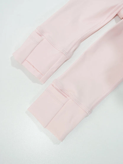 Gold zipper jacket and yoga pants set. 
Quick-dry and breathable, slimming and lightweight, tight-fitting