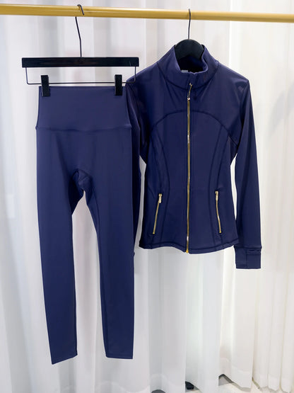 Gold zipper jacket and yoga pants set. 
Quick-dry and breathable, slimming and lightweight, tight-fitting